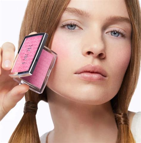 Dior Lolli'glow (002) Rosy Glow Healthy Glow Awakening Blush 